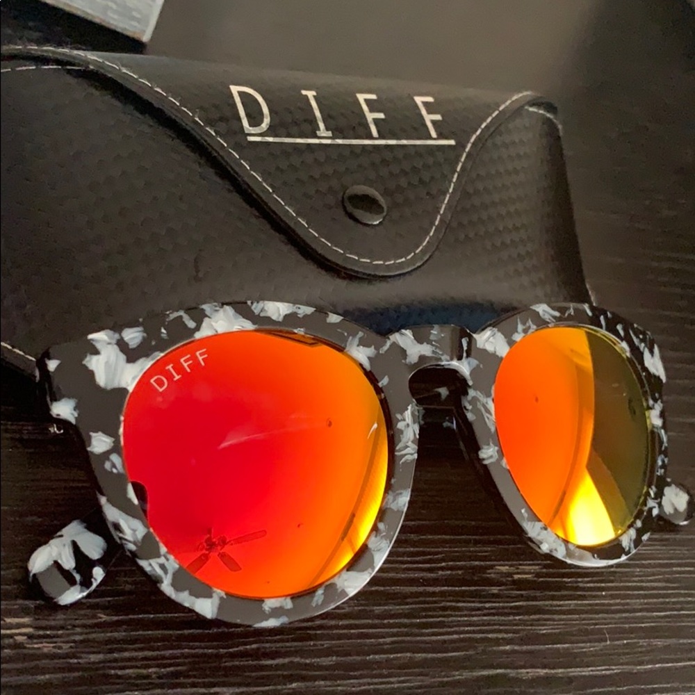DIFF eyewear sunglasses